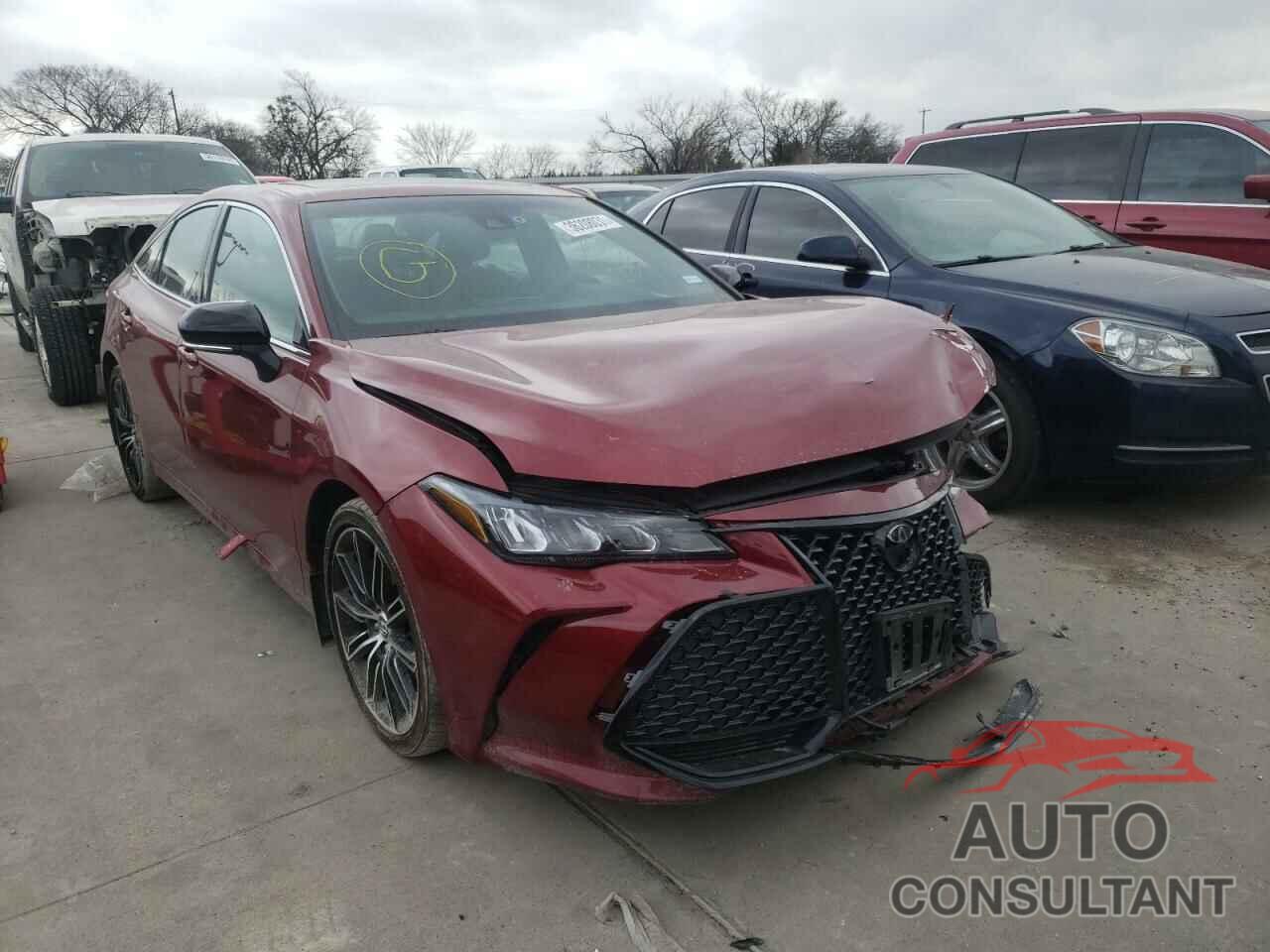 TOYOTA AVALON 2019 - 4T1BZ1FB8KU033395