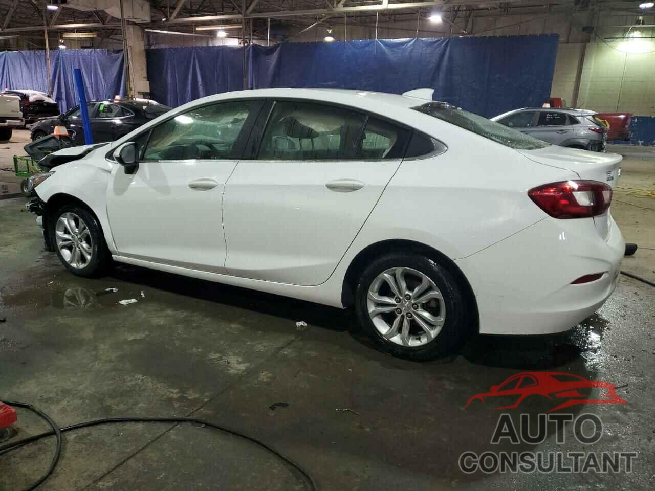 CHEVROLET CRUZE 2019 - 1G1BE5SM5K7117339