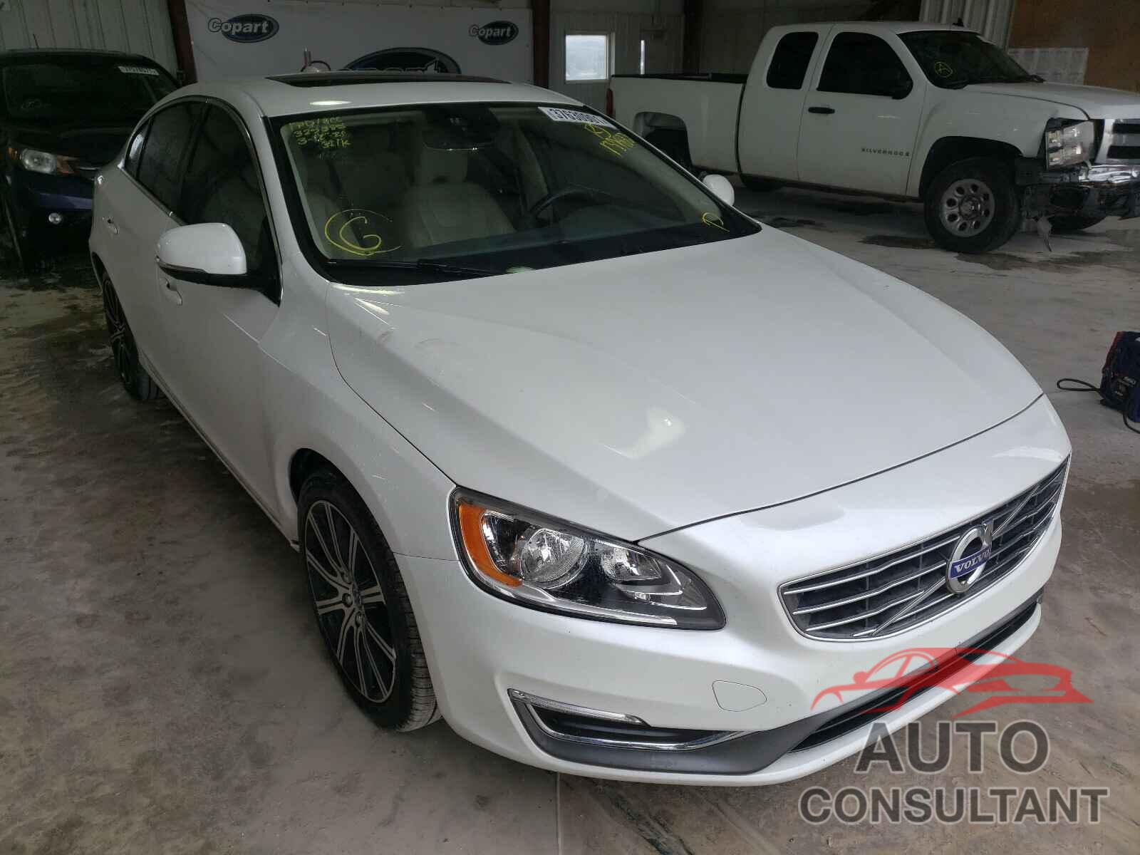 VOLVO S60 2017 - LYV402HKXHB137822