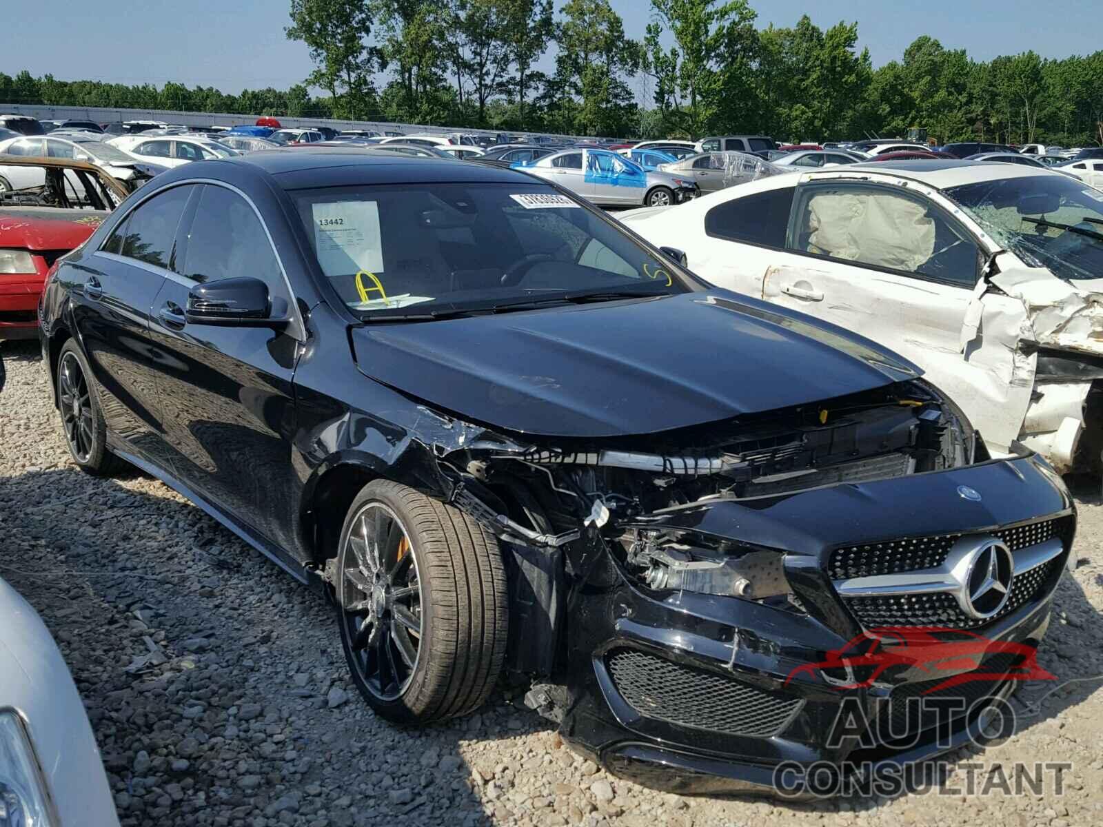 MERCEDES-BENZ CLA 250 2015 - WDDSJ4EB2FN211774