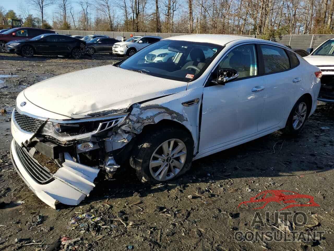 KIA OPTIMA 2018 - 5XXGT4L39JG183367