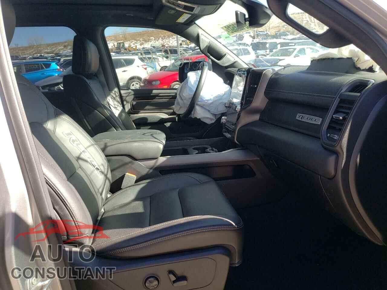DODGE RAM 1500 2020 - 1C6SRFLT3LN370140