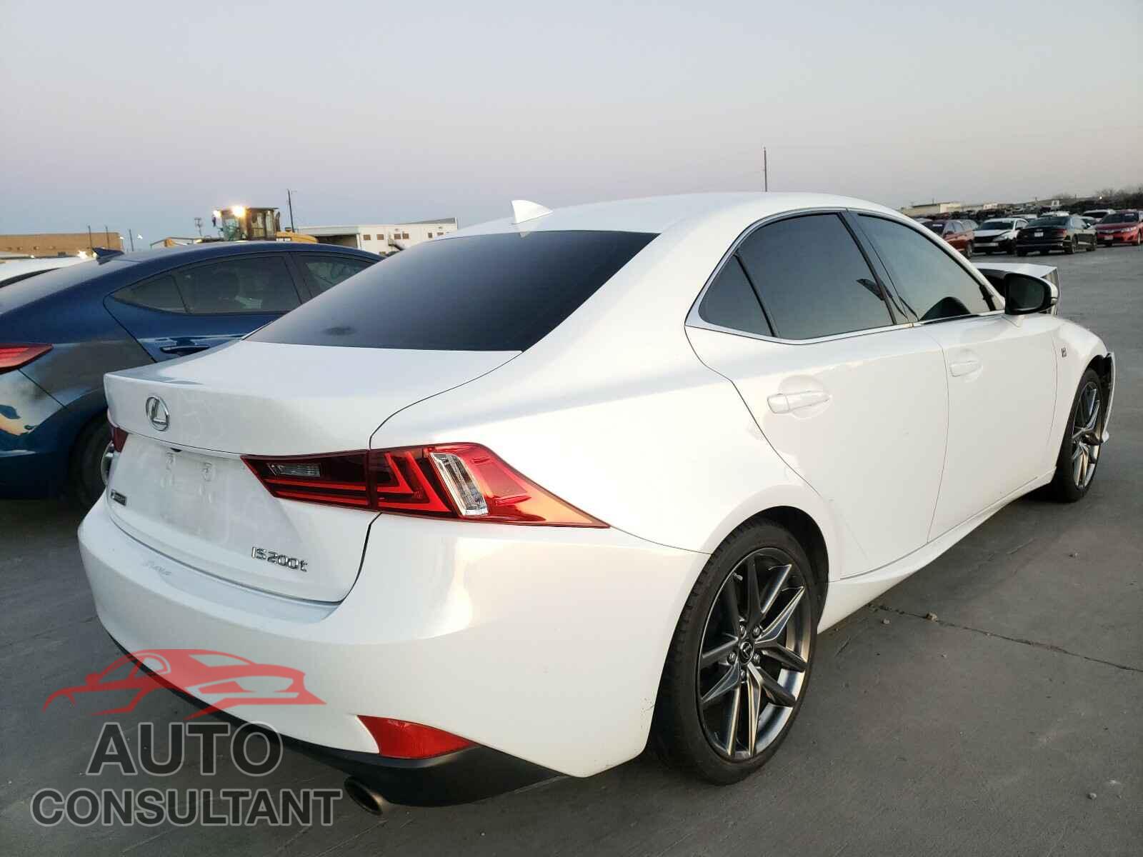 LEXUS IS 2016 - JTHBA1D28G5004722
