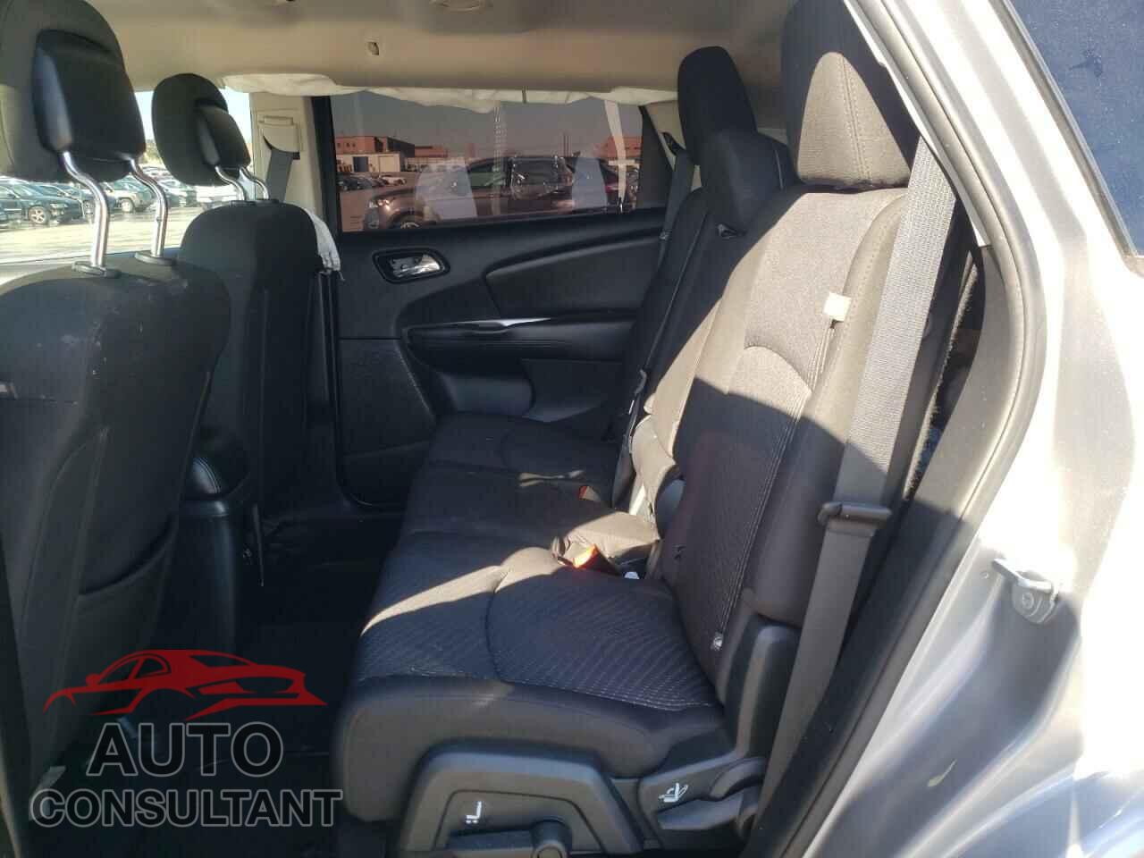 DODGE JOURNEY 2016 - 3C4PDCBG4GT240440