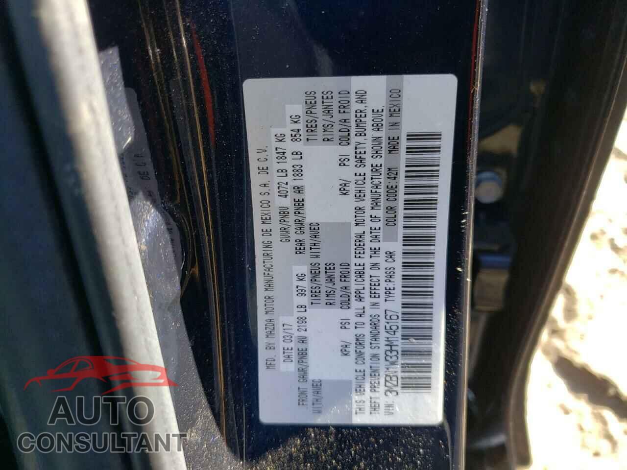 MAZDA 3 2017 - 3MZBN1W33HM145167