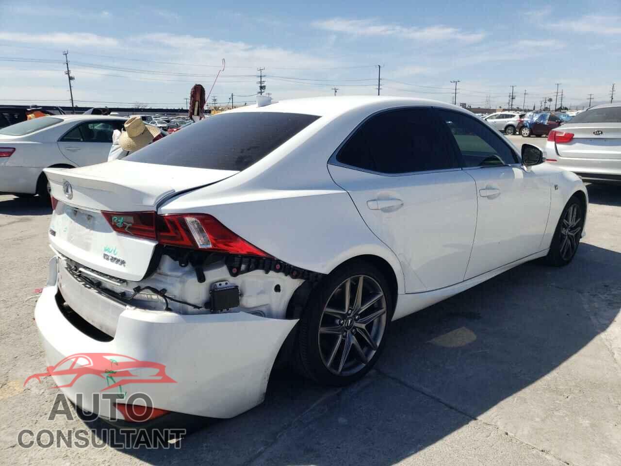 LEXUS IS 2016 - JTHBA1D20G5036077