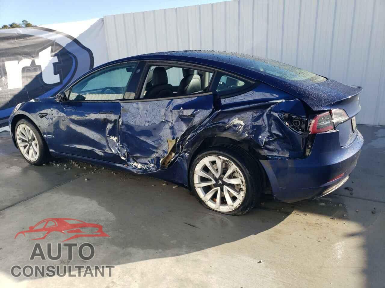 TESLA MODEL 3 2023 - 5YJ3E1EA7PF448107