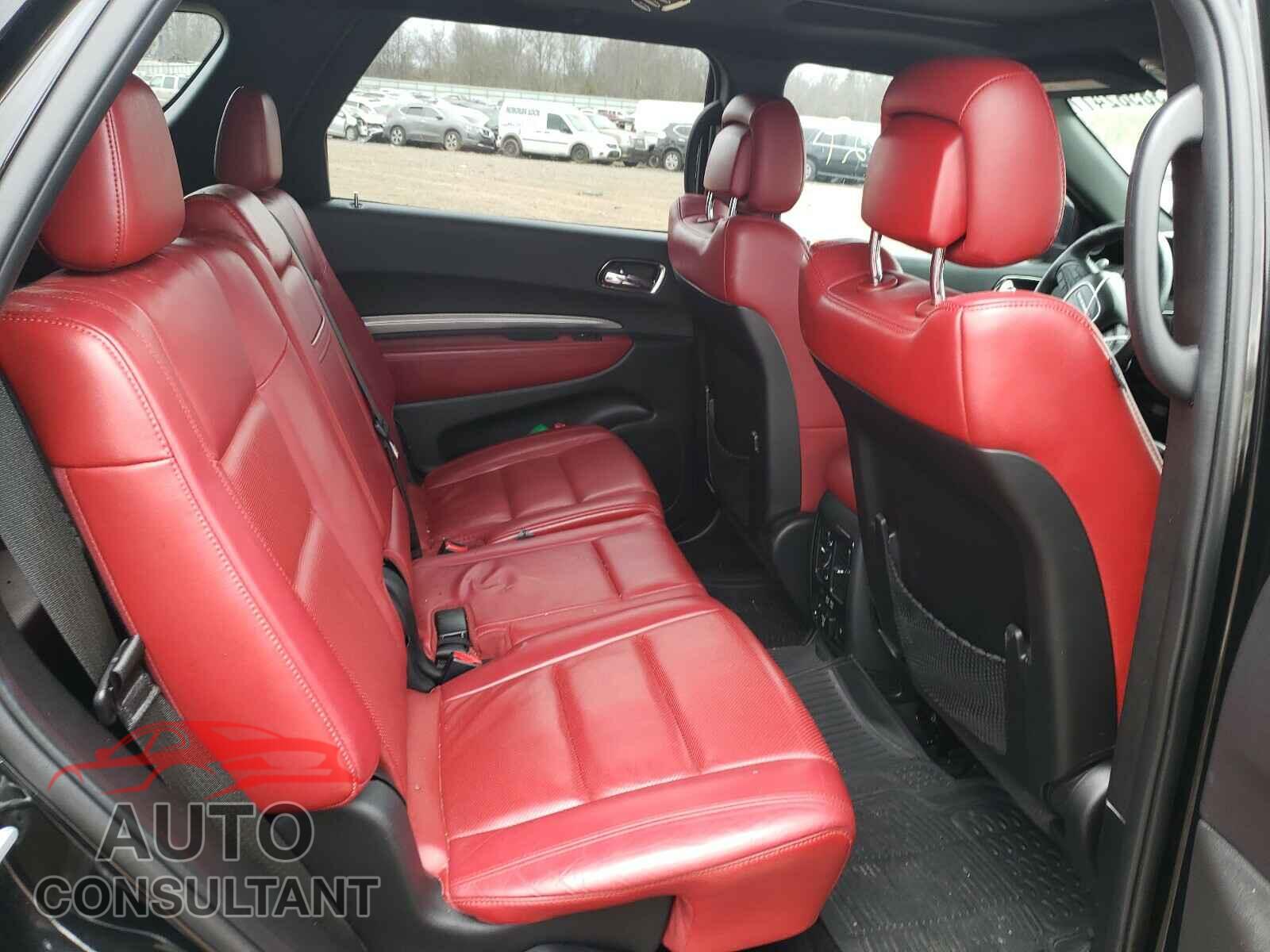 DODGE DURANGO 2018 - 1C4SDJCT7JC371066