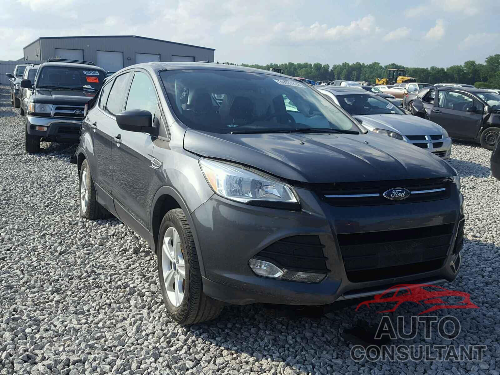 FORD ESCAPE 2015 - 1FMCU0GX2FUA16623