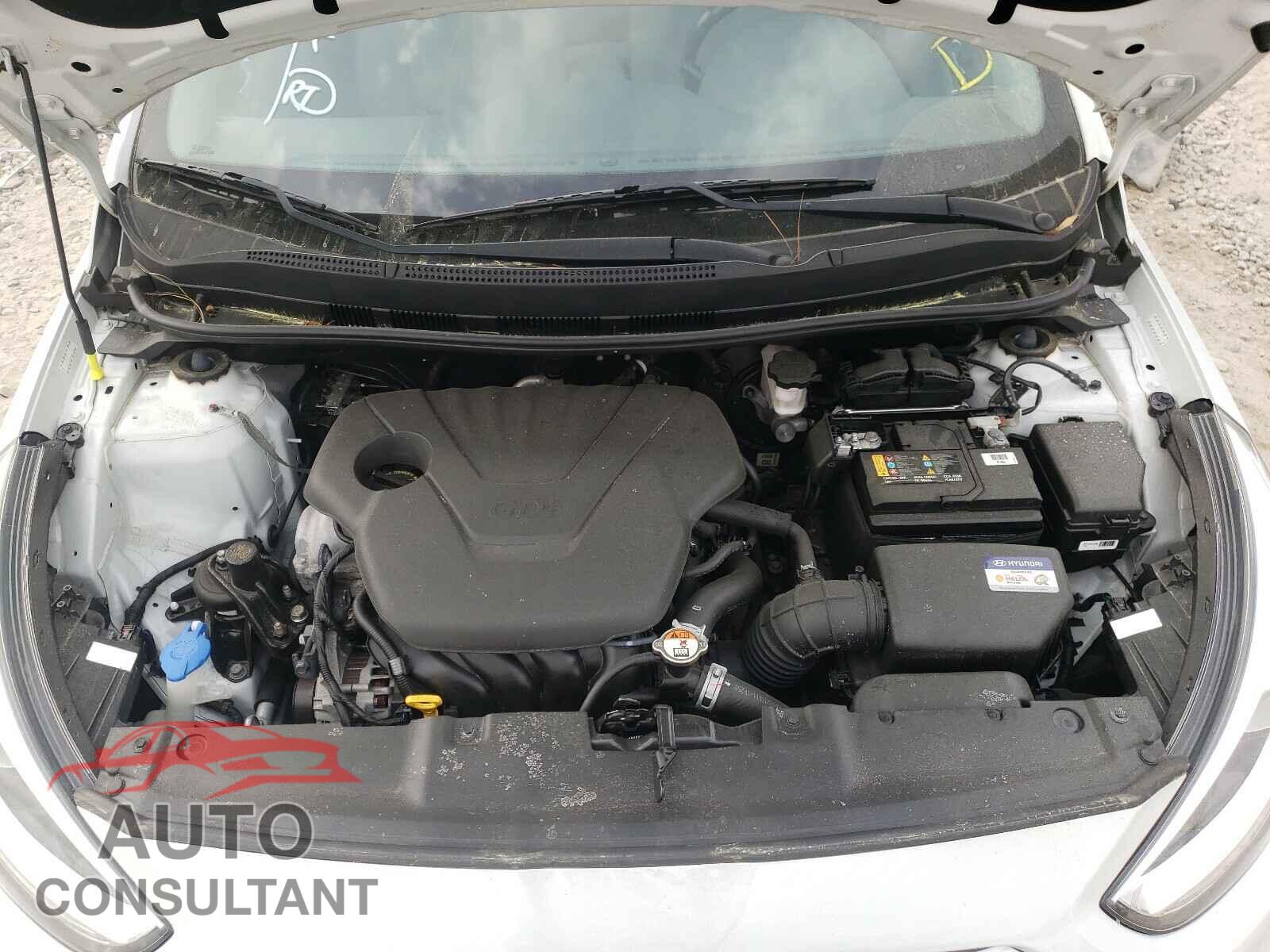 HYUNDAI ACCENT 2017 - KMHCU5AEXHU365584
