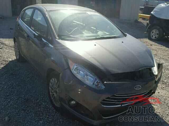 FORD FIESTA 2015 - 3FADP4FJ4FM125969