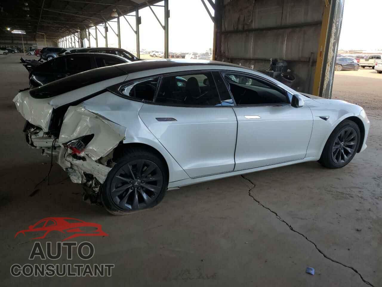 TESLA MODEL S 2018 - 5YJSA1E25JF294987