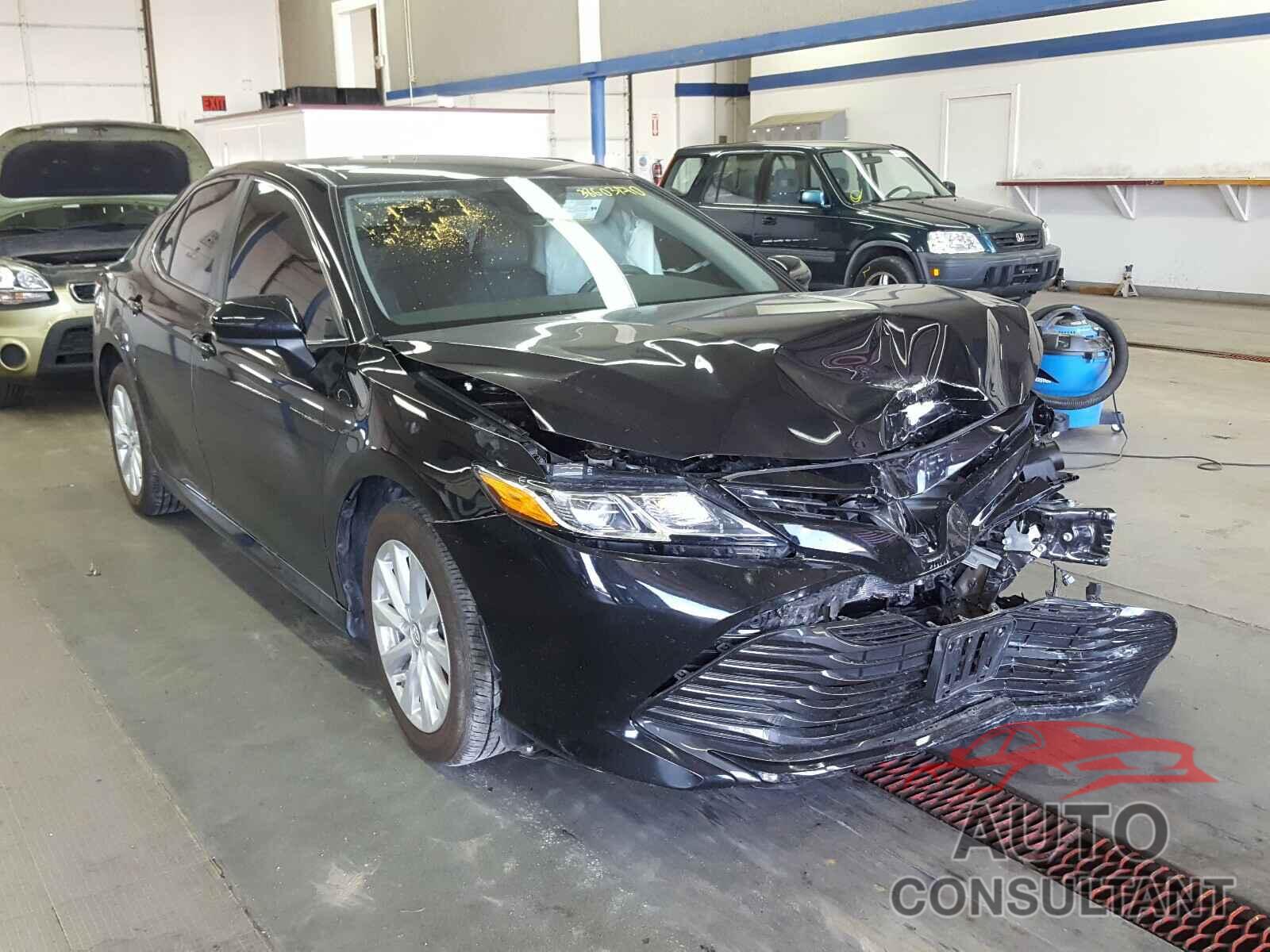 TOYOTA CAMRY 2019 - 4T1B11HK4KU251760