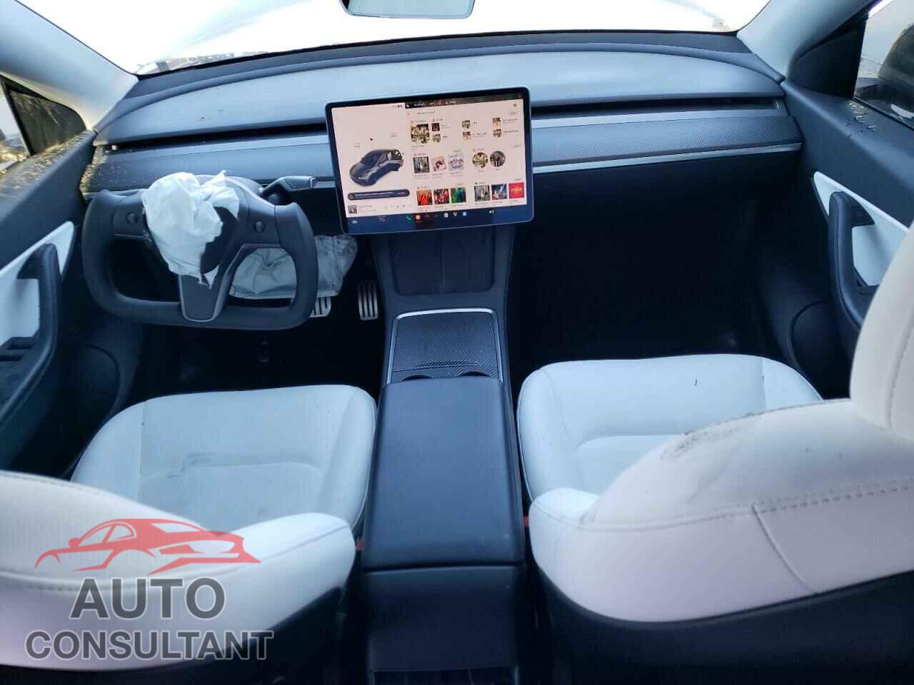 TESLA MODEL Y 2021 - 5YJYGDEF9MF303630