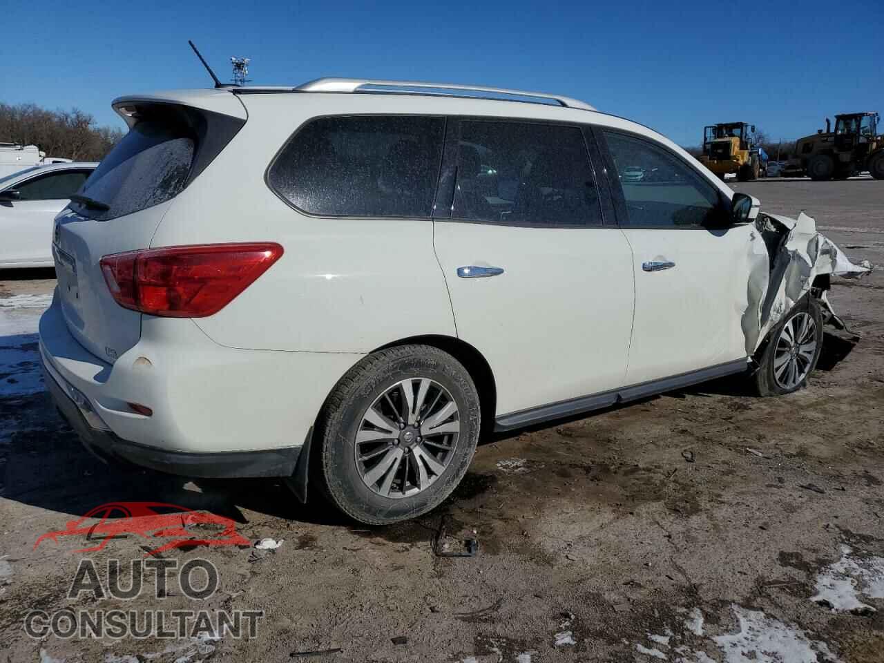 NISSAN PATHFINDER 2017 - 5N1DR2MN4HC902472