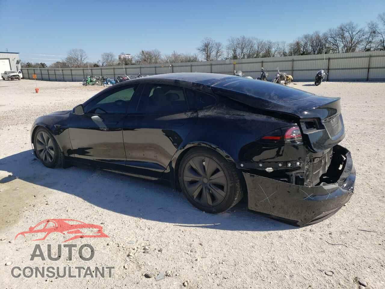 TESLA MODEL S 2023 - 5YJSA1E55PF513398