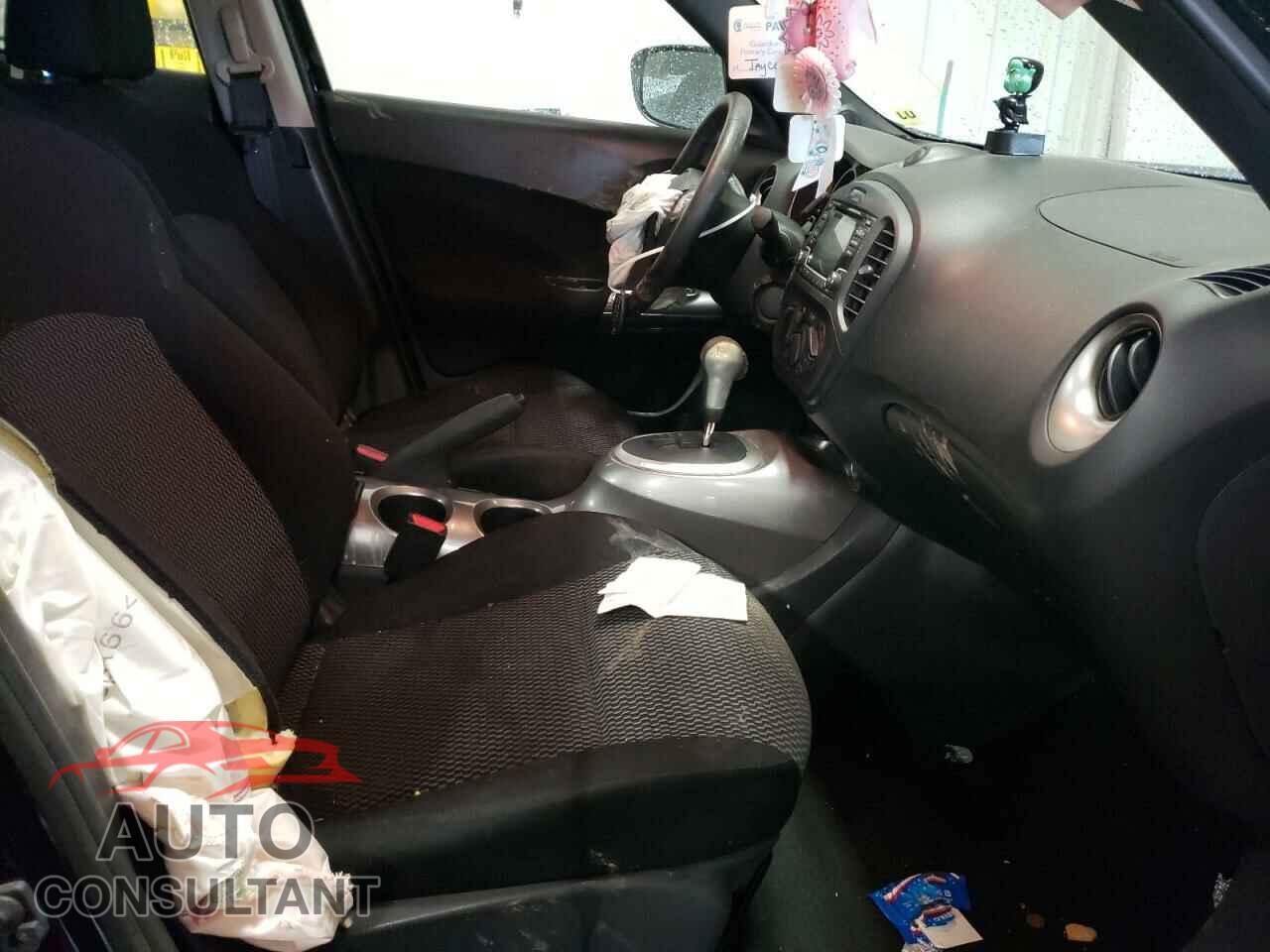 NISSAN JUKE 2017 - JN8AF5MR3HT705382