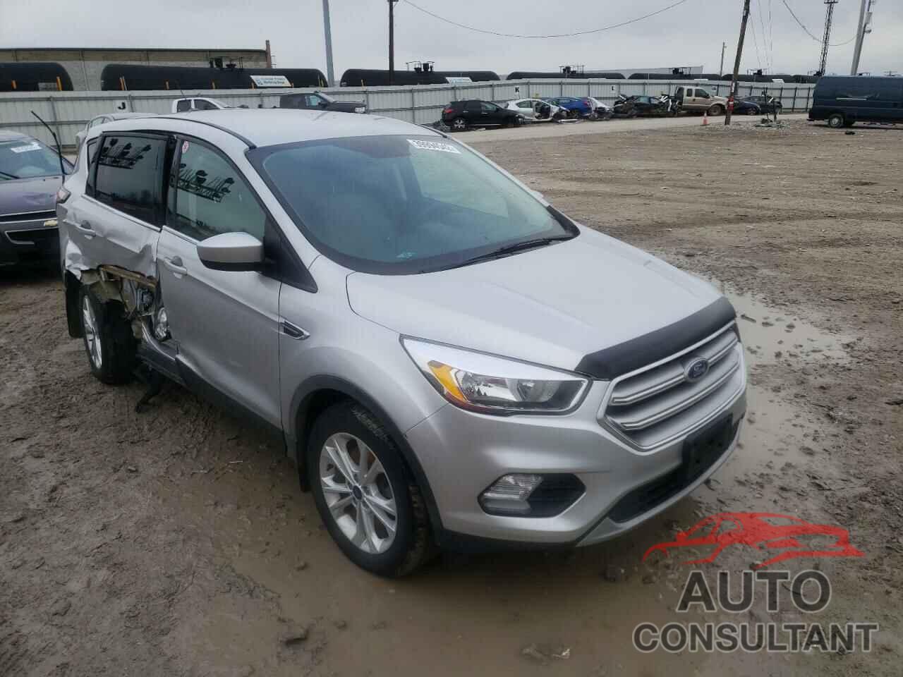 FORD ESCAPE 2017 - 1FMCU0G94HUB23175