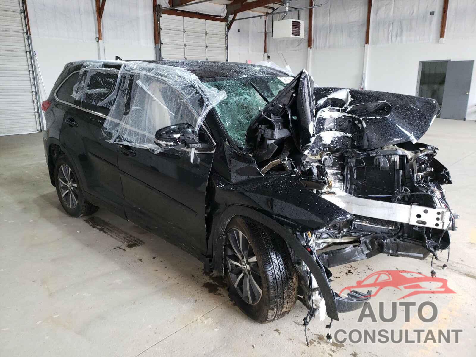 TOYOTA HIGHLANDER 2017 - 5TDJZRFH6HS437957
