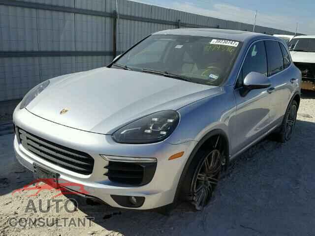 PORSCHE CAYENNE 2016 - WP1AB2A20GLA94396