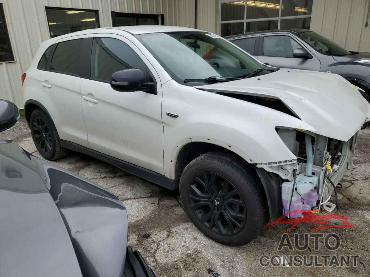 MITSUBISHI OUTLANDER 2018 - JA4AR3AUXJZ026576