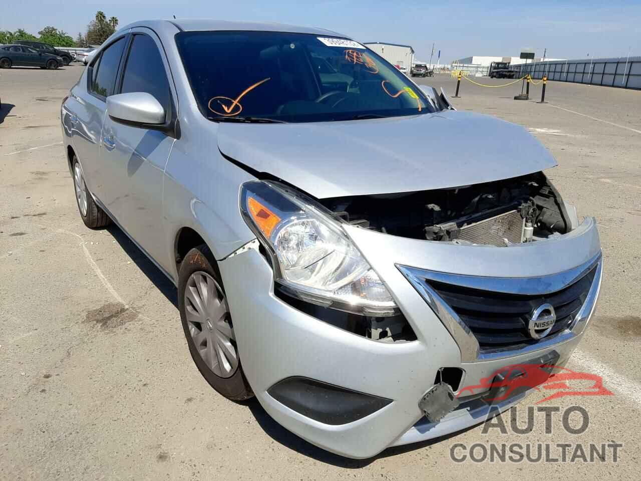 NISSAN VERSA 2019 - 3N1CN7AP5KL846989