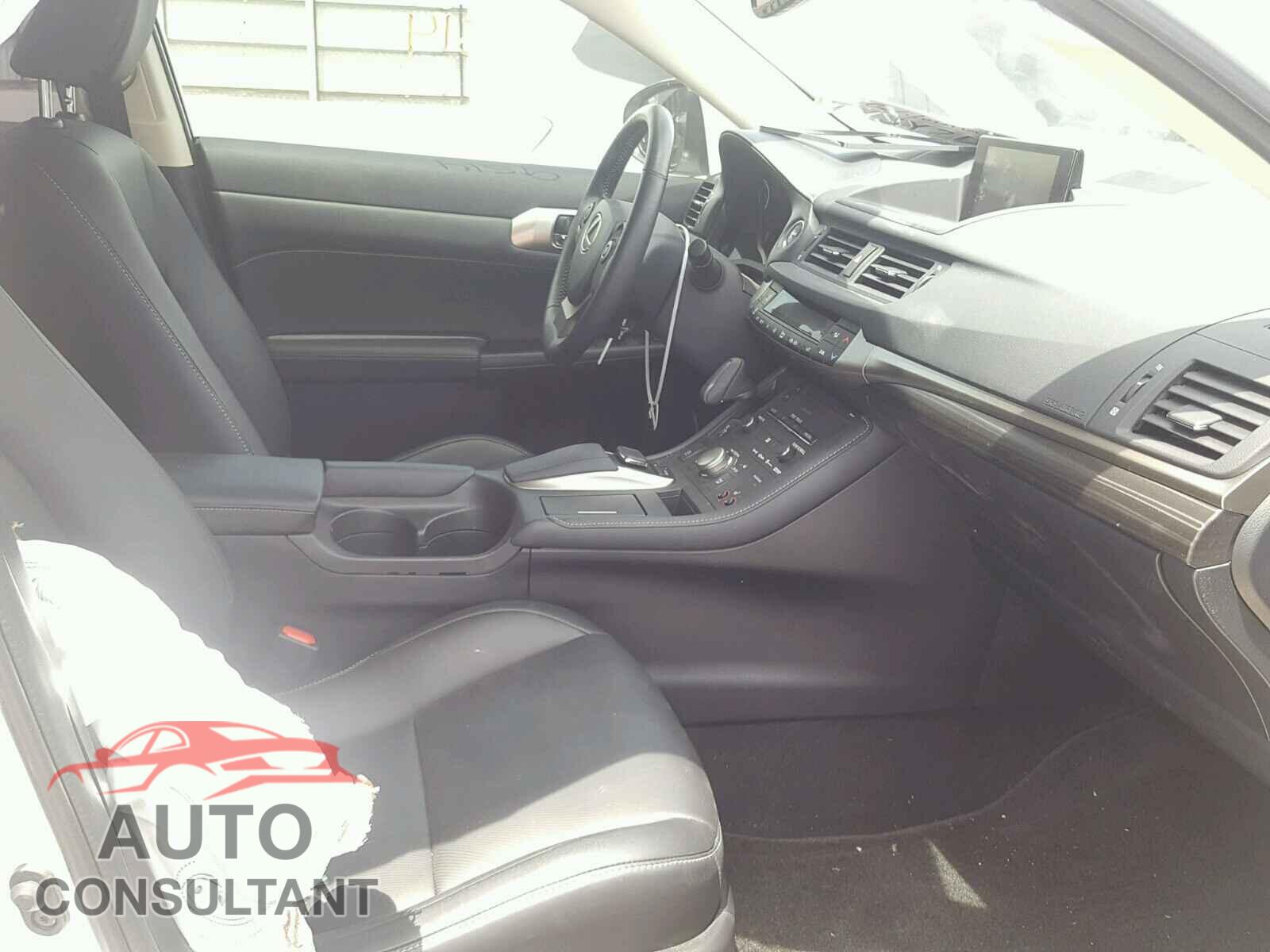 LEXUS CT 200 2017 - JTHKD5BH2H2281424