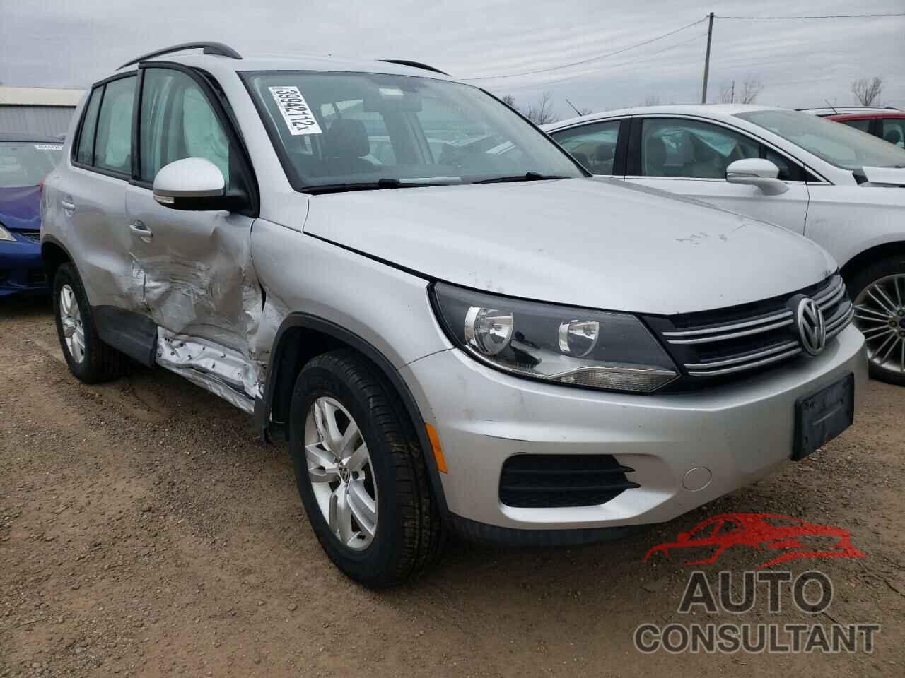 VOLKSWAGEN TIGUAN 2016 - WVGBV7AX9GW582374