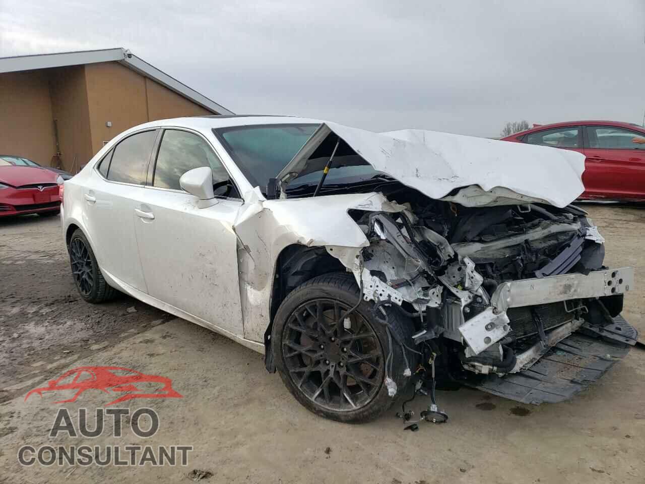 LEXUS IS 2016 - JTHBA1D24G5015846