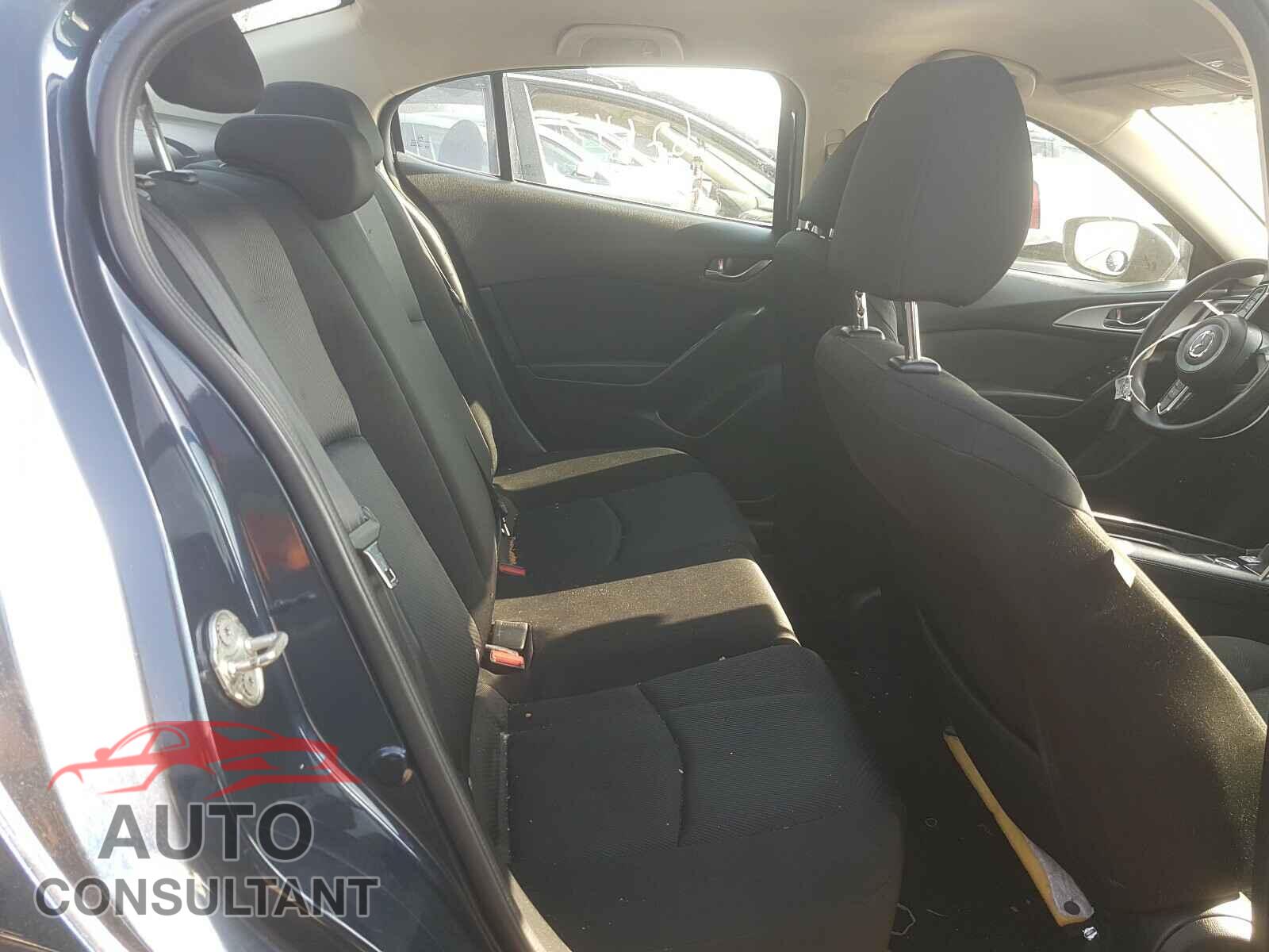 MAZDA 3 2017 - 5YFBURHEXGP514813