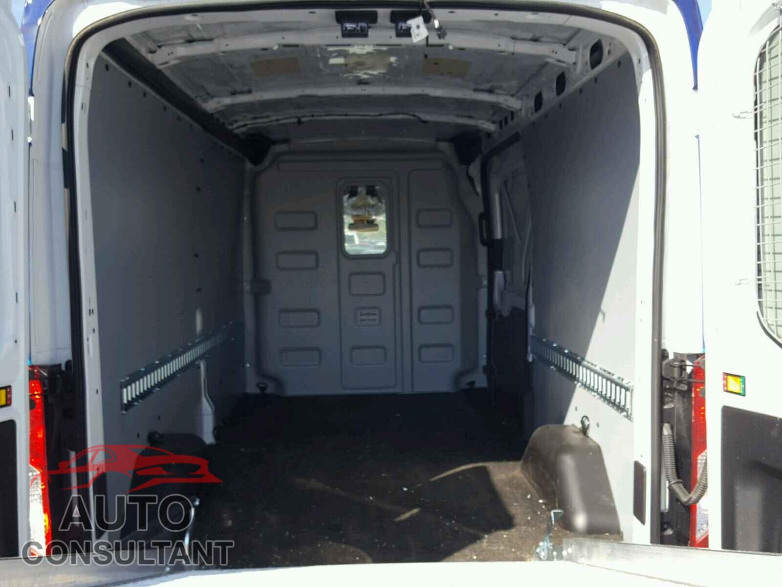 FORD TRANSIT CO 2018 - 1FTYE2CM7JKA35378