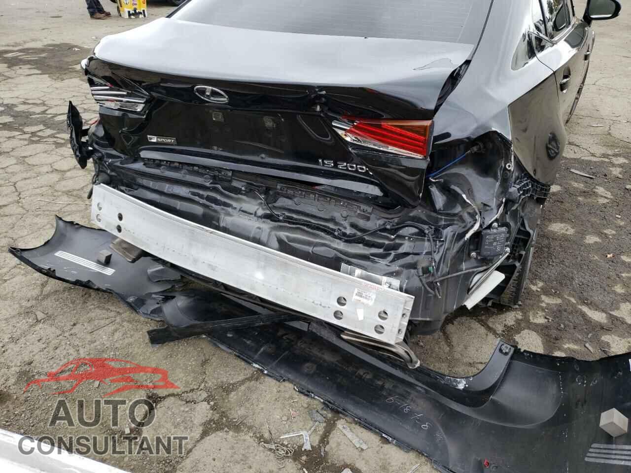 LEXUS IS 2017 - JTHBA1D23H5055692