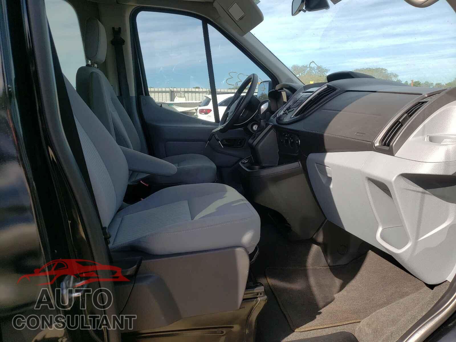 FORD TRANSIT CO 2017 - 1FBAX2CM2HKB13835