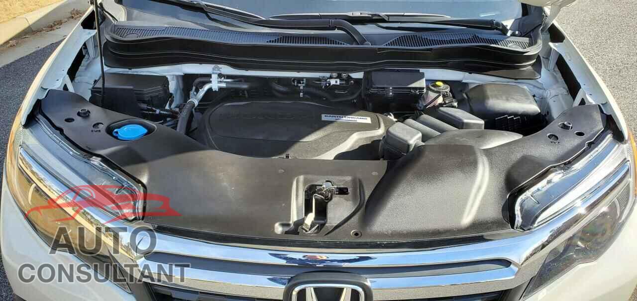 HONDA RIDGELINE 2017 - 5FPYK2F68HB009294