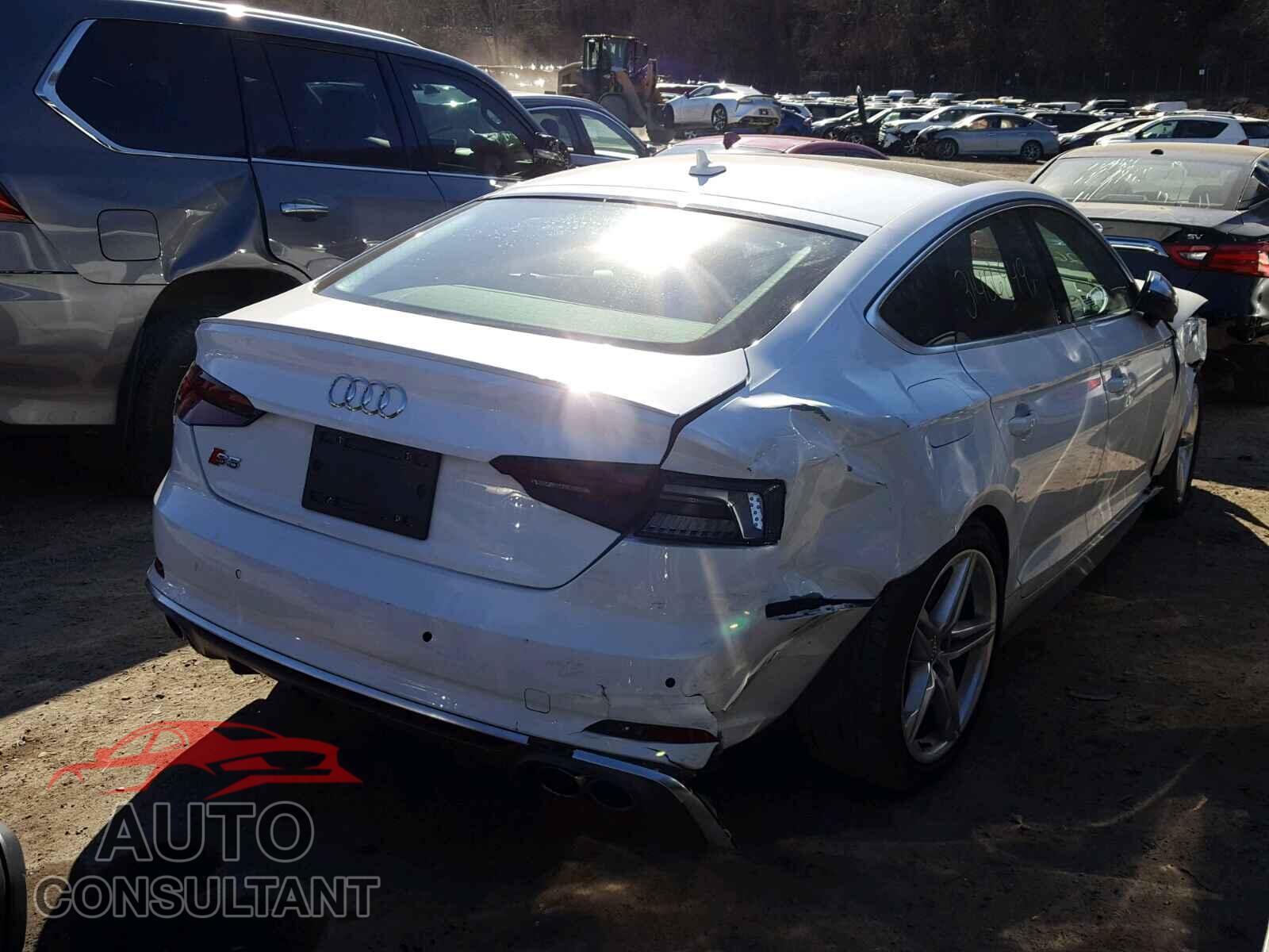 AUDI S5/RS5 2018 - KNDPMCAC2J7322127