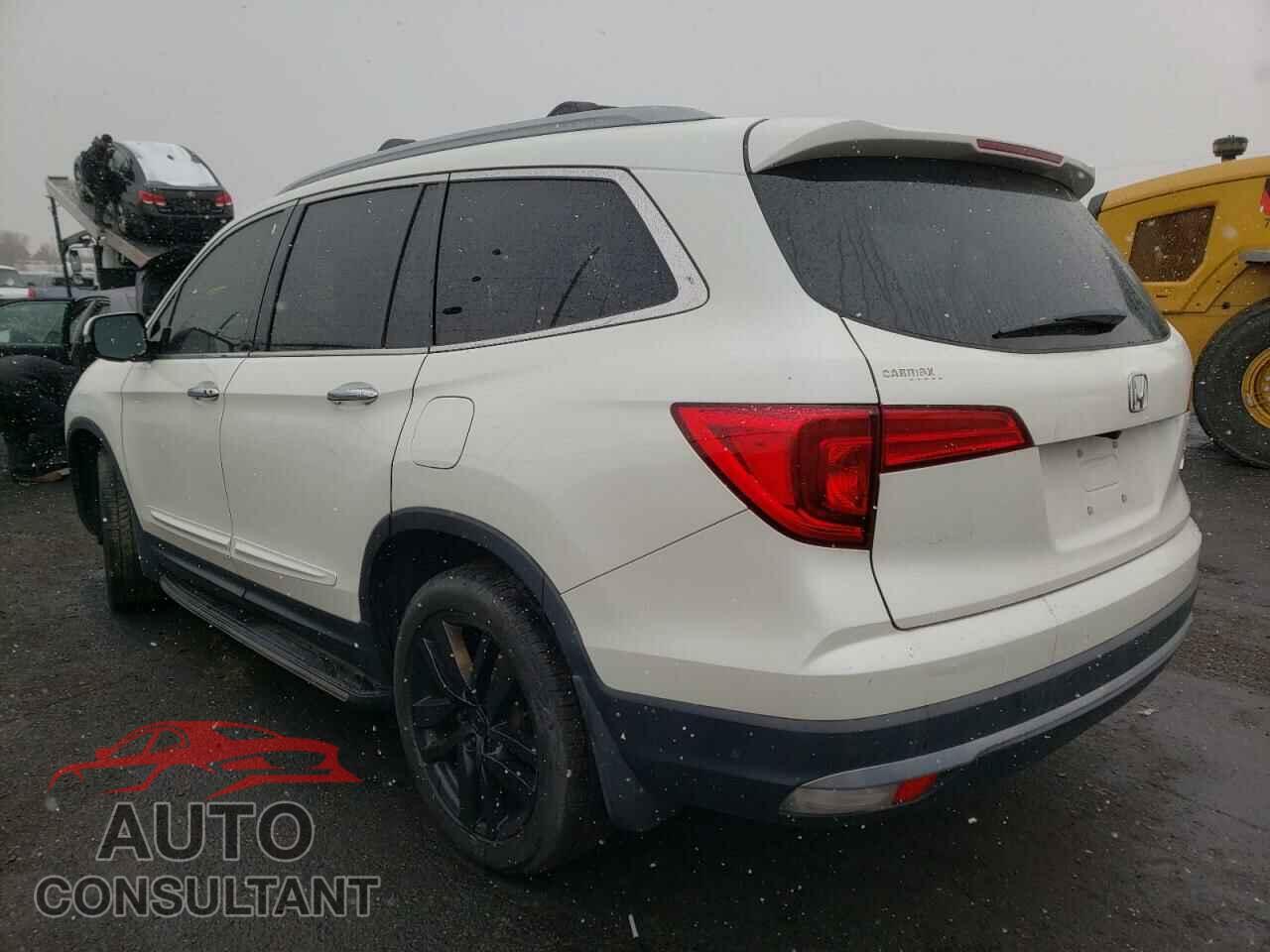 HONDA PILOT 2017 - 5FNYF6H99HB011003