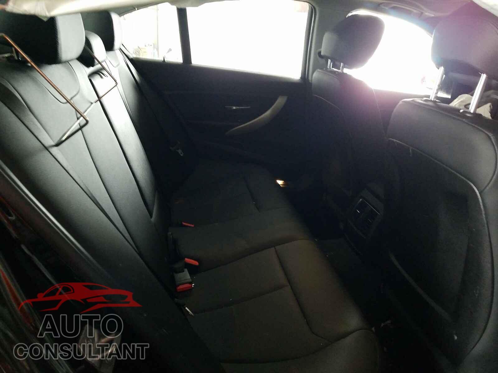 BMW 3 SERIES 2016 - WBA8E5G56GNT93984