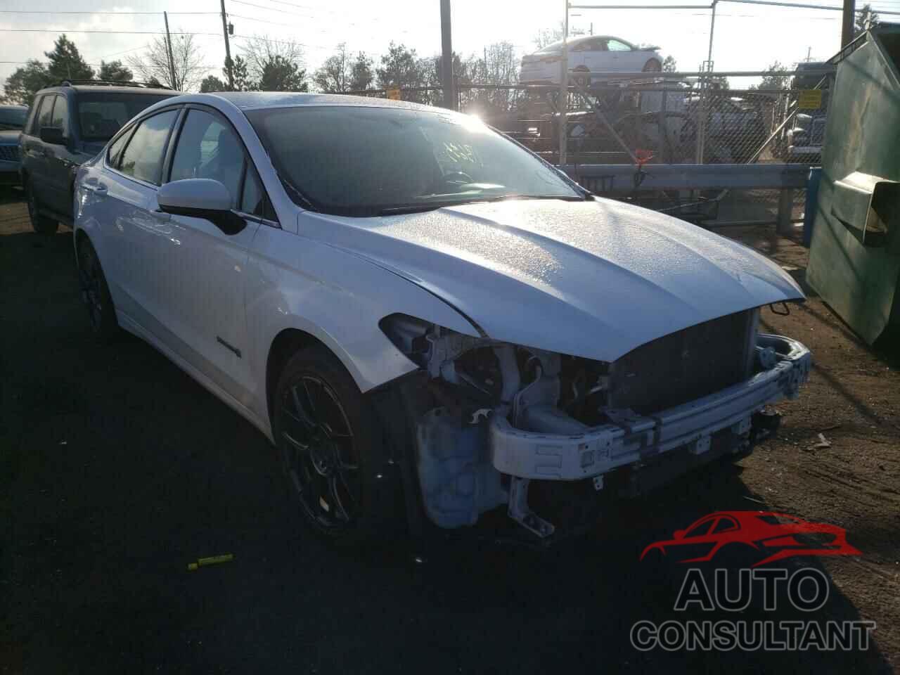 FORD FUSION 2018 - 3FA6P0LU3JR115929