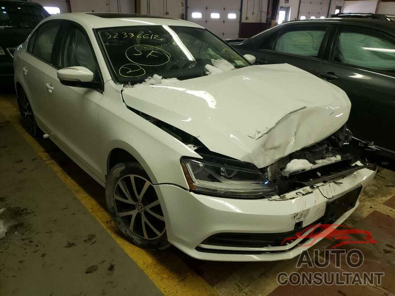 VOLKSWAGEN JETTA 2017 - 3VWDB7AJ5HM270133