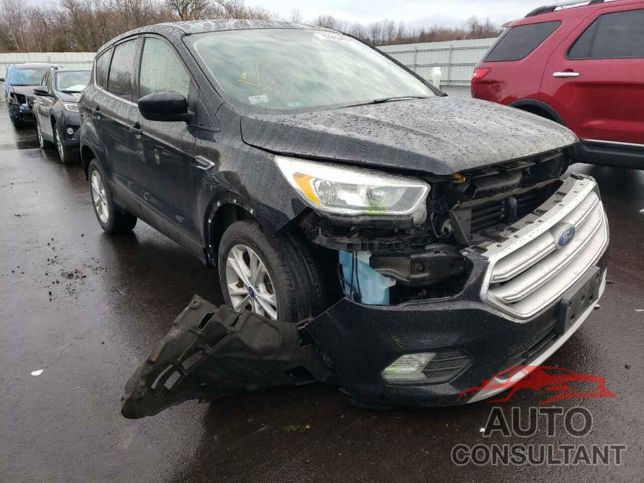 FORD ESCAPE 2017 - 1FMCU9GD5HUC16456