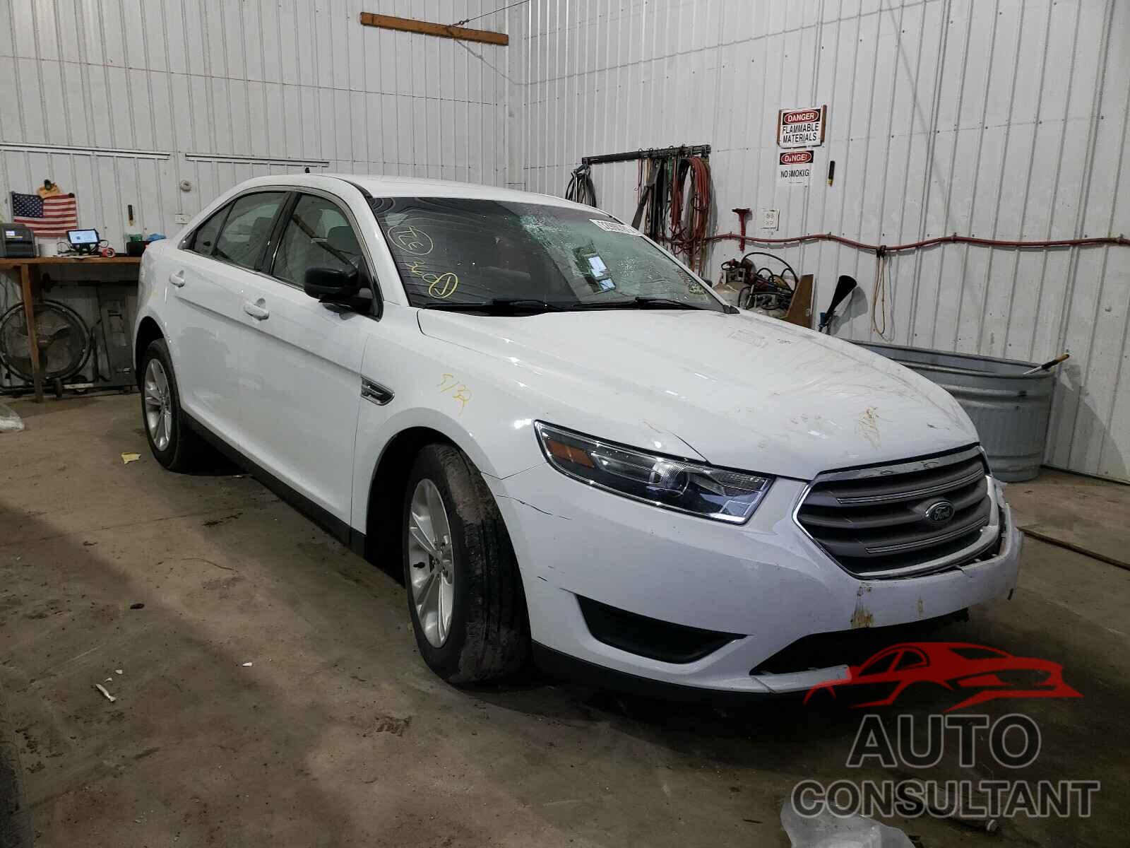 FORD TAURUS 2018 - 1FAHP2D88JG136322