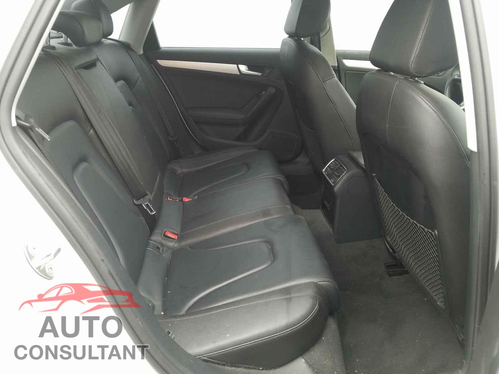 AUDI A4 2016 - WAUBFAFL7GN015233