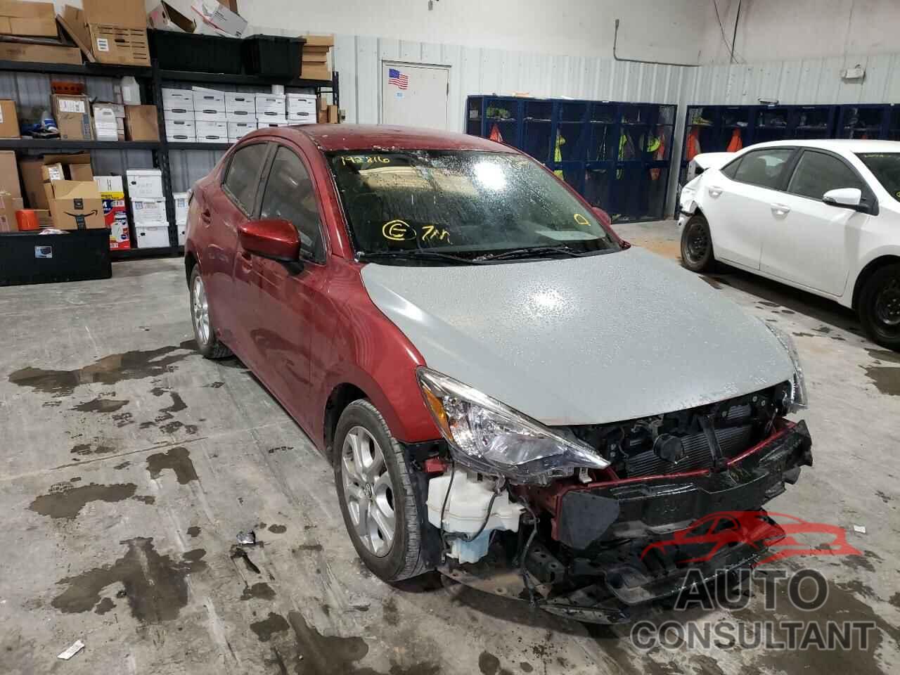 TOYOTA YARIS 2017 - 3MYDLBYV7HY192816