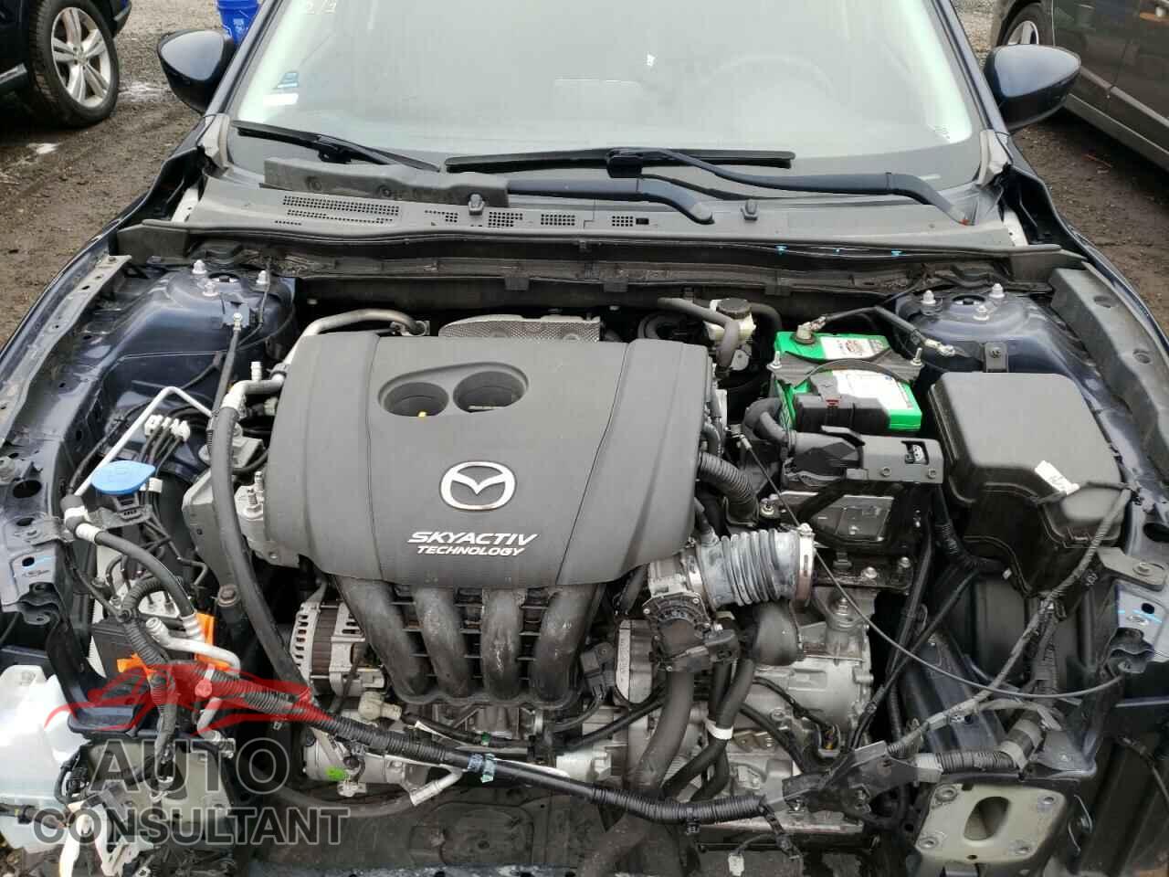 MAZDA 3 2016 - 5TDFZRBH0NS194508