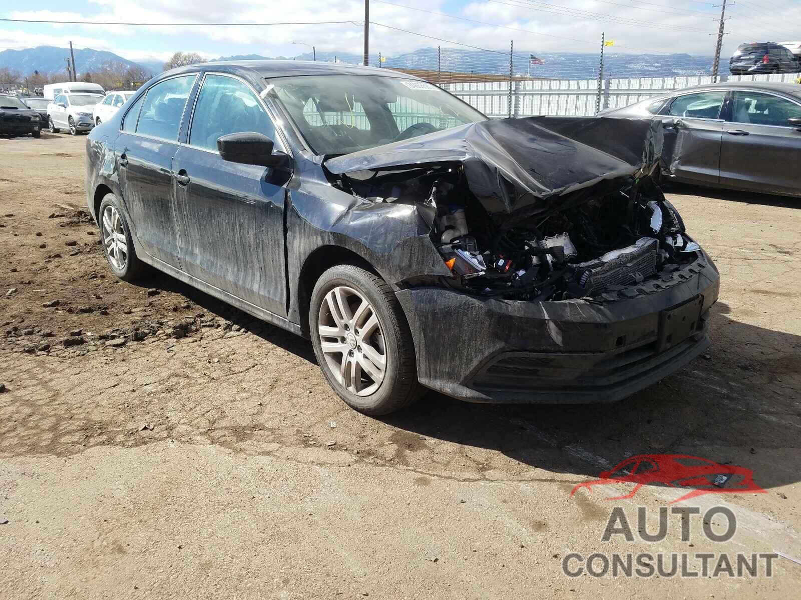 VOLKSWAGEN JETTA 2018 - 3VW2B7AJ5JM217915