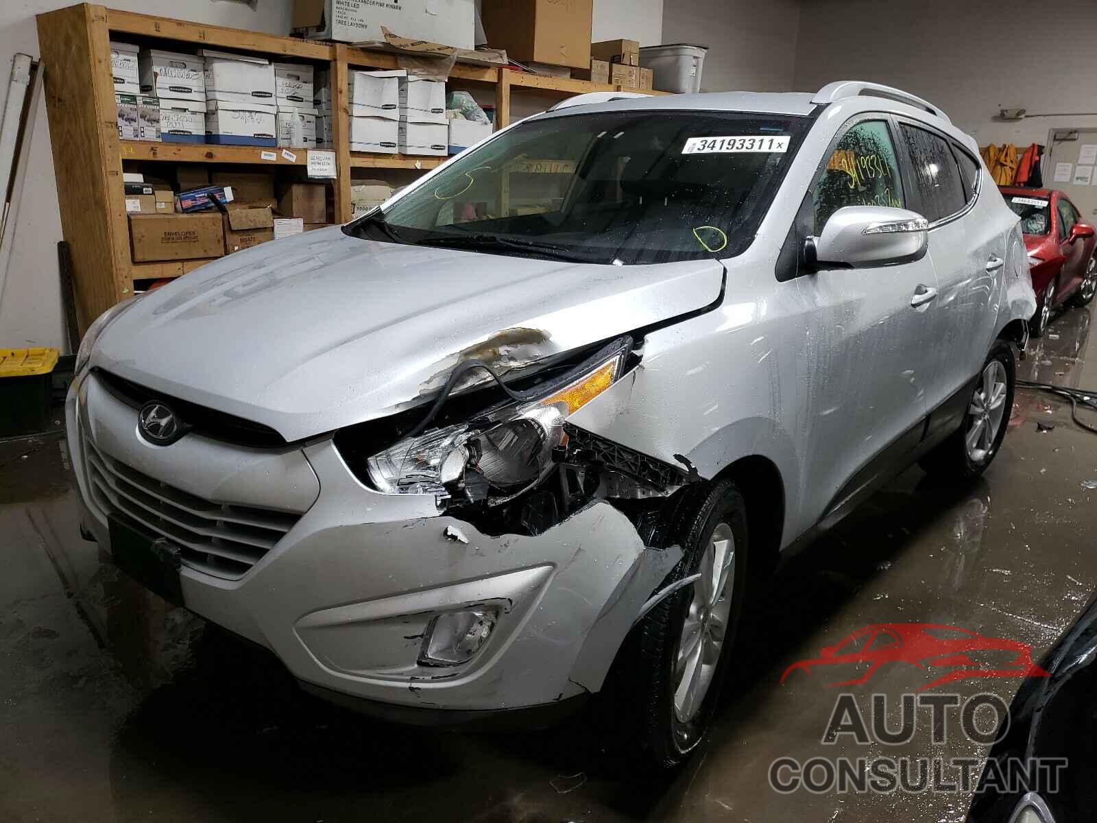 HYUNDAI TUCSON 2013 - JTJYARBZ4H2056553