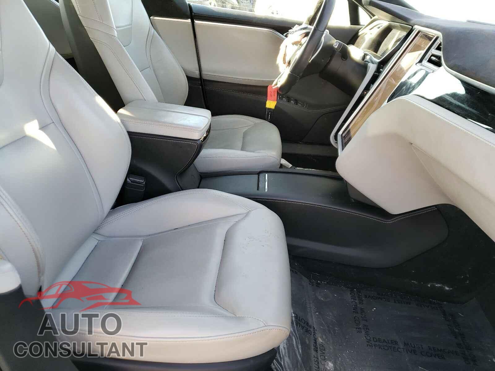 TESLA MODEL S 2016 - 5YJSA1E28GF141948