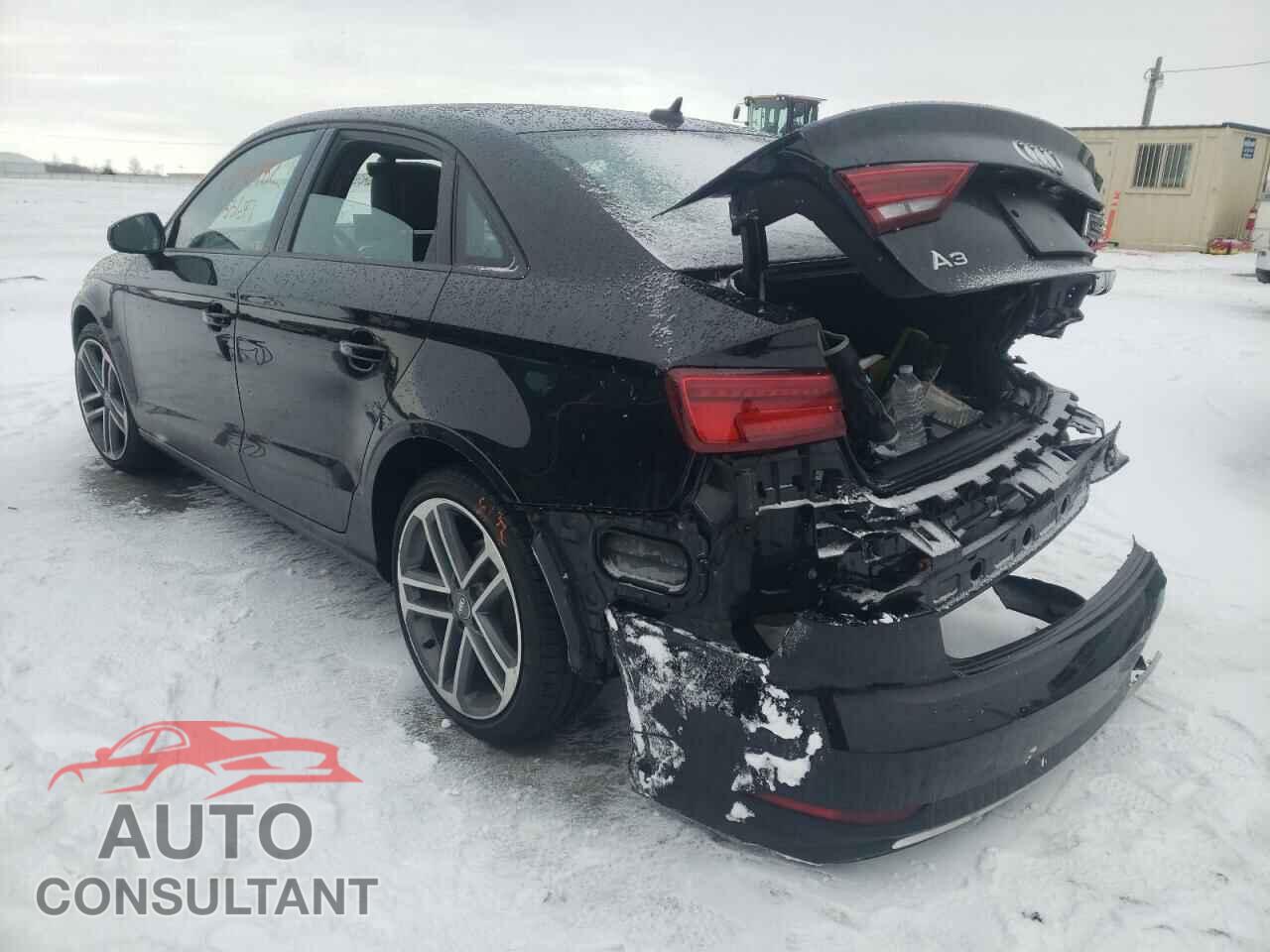 AUDI A3 2018 - WAUB8GFF6J1065370