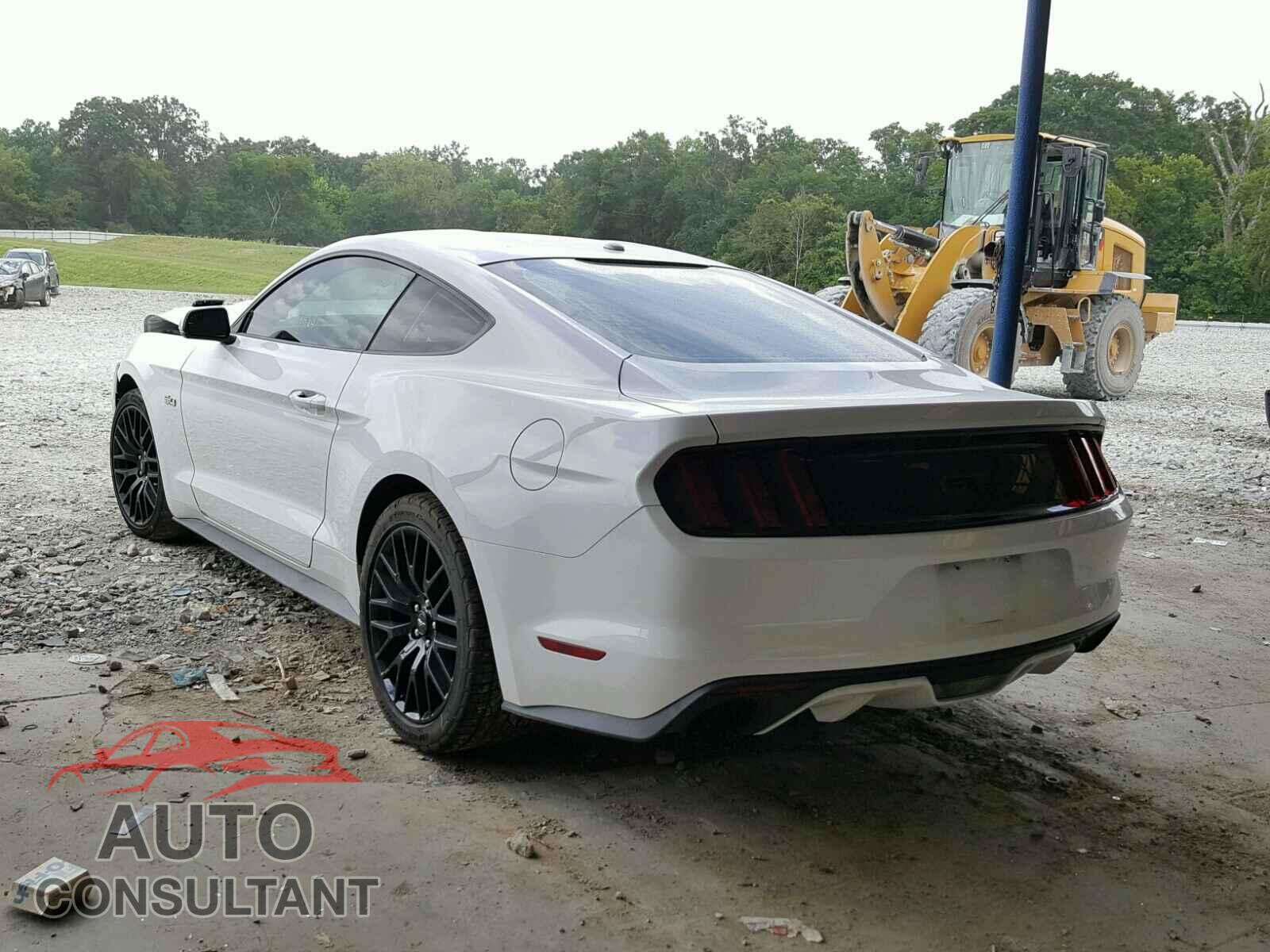 FORD MUSTANG 2015 - 1FA6P8CF8F5402127