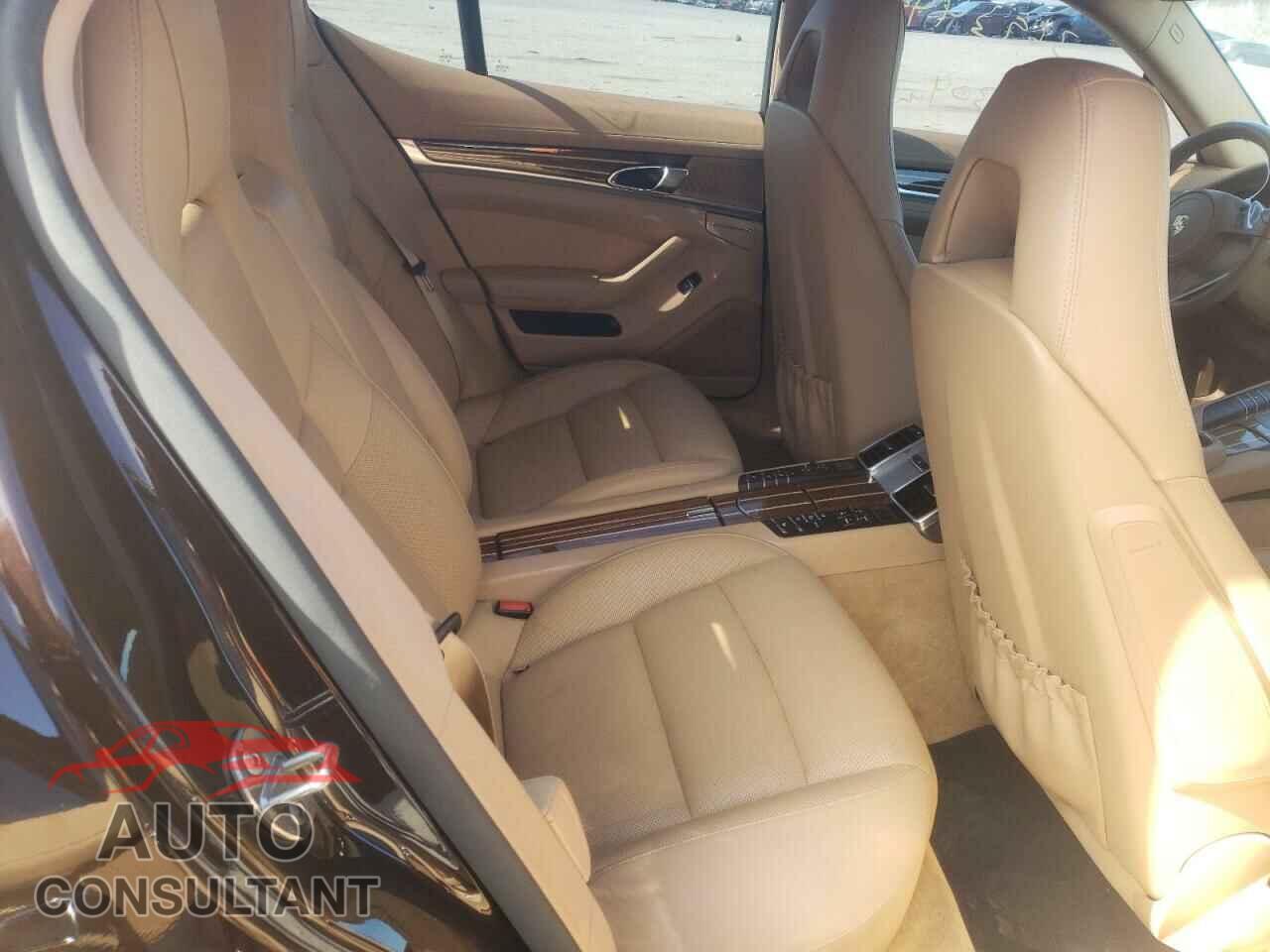 PORSCHE PANAMERA 2016 - WP0AA2A70GL001831
